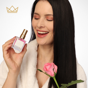 1 Máscara Hidronutritiva + 1 Spray Rainha Blindada + 1 Finalizador Bifásico Perfume Capilar Segredo da Rainha